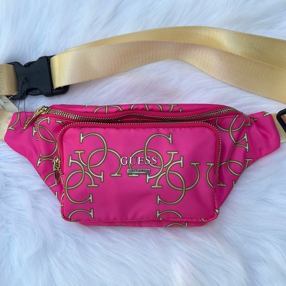 New GUESS FANNY PACK/WAIST BAG PURSE - Picture 1 of 4